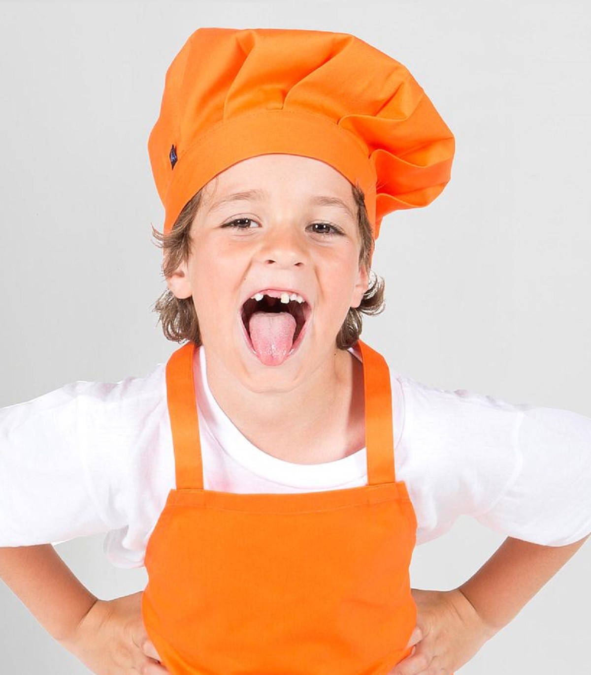 Gorro de chef para niños en blanco regulable con velcro.