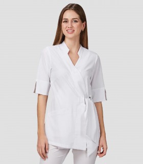 Casaca mujer cruzada Bugula Blanca para peluquería y estética