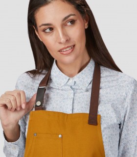 Delantal con peto Mostaza para camarero